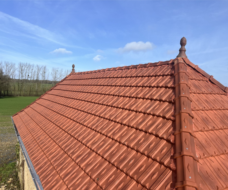 Pose, rénovation et réparation de toiture à Saint-Savinien, Port-d'Envaux