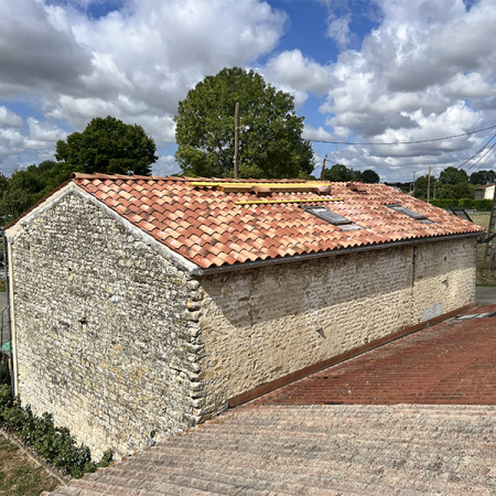 Rénovation de toiture et couverture Puy-du-Lac en Charente-Maritime